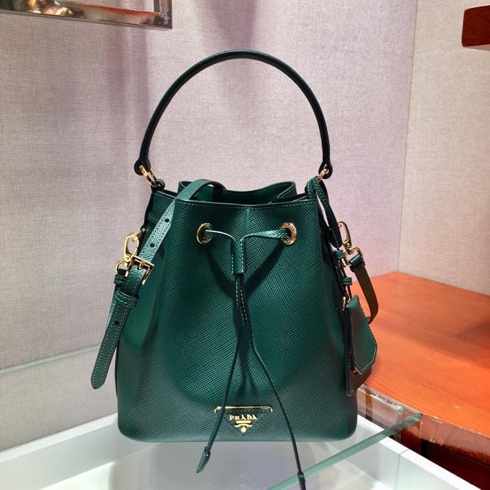 Pra*a bucket bags
